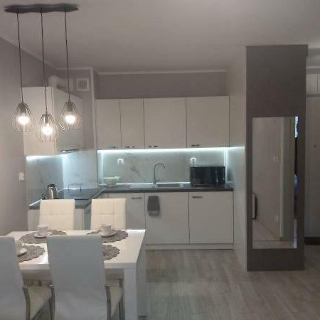 Apartamenty Blizej Morza Kolobrzeg Exterior photo